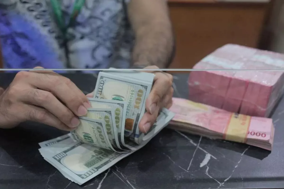 Analisis Pergerakan Nilai Tukar Rupiah Terhadap Dolar Amerika