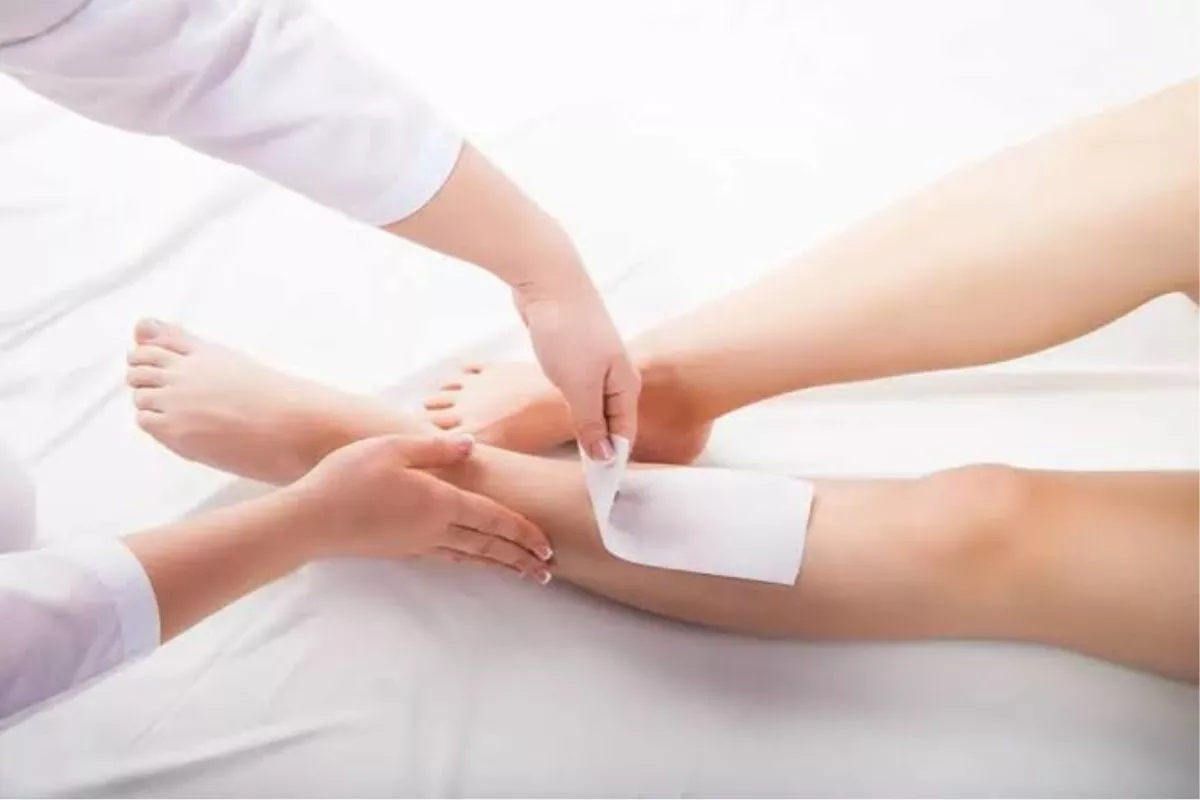 Cara Merawat Kulit Setelah Waxing Agar Tidak Kemerahan dan Iritasi