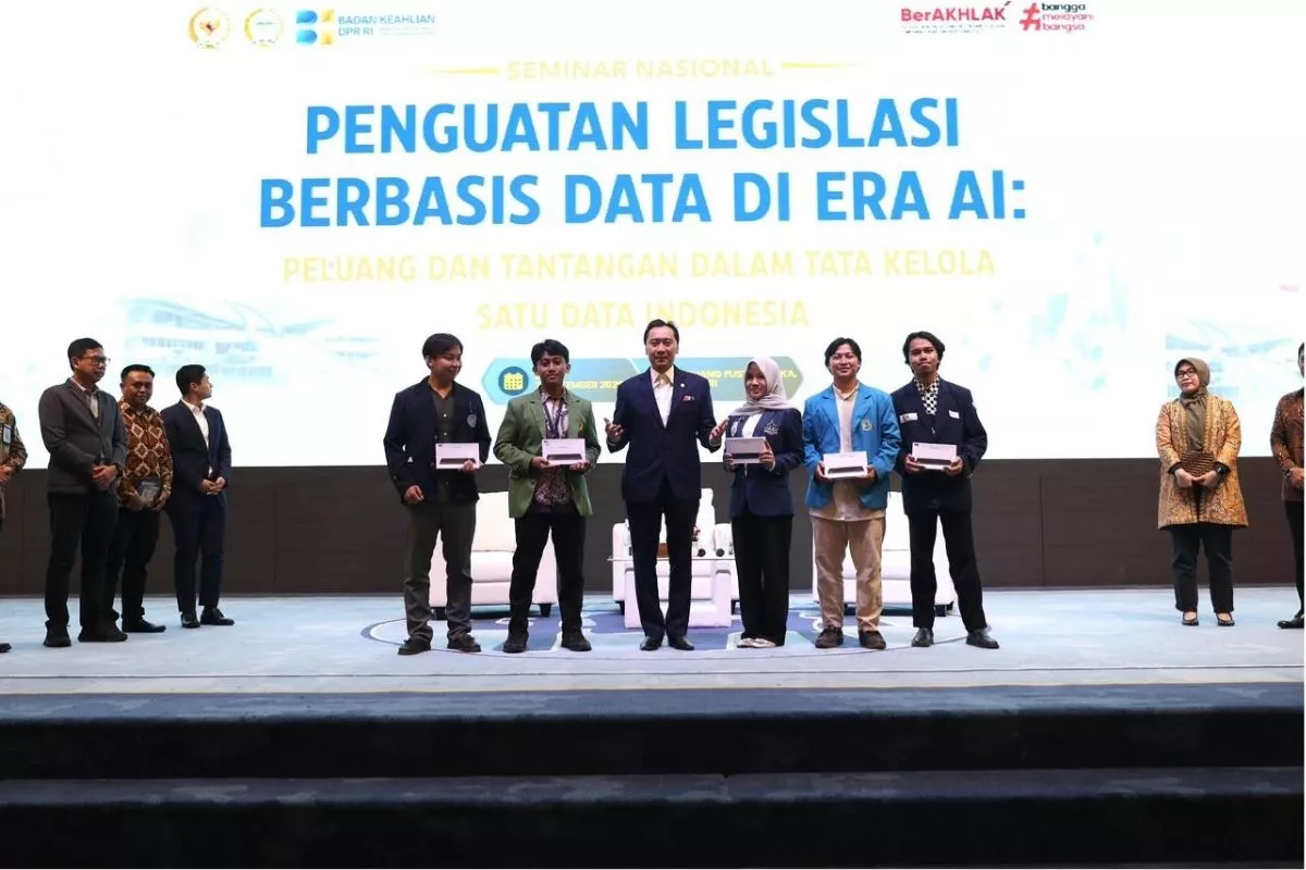 Ibas MPR: Penyusunan Legislasi Era AI Harus Berbasis Data dan Bukti