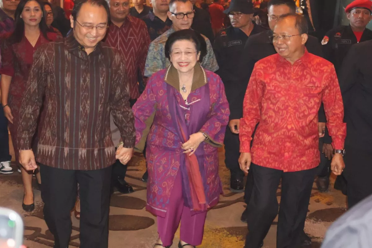 Megawati Tutup Bulan Bung Karno di Bali, Ulas Soliditas Partai