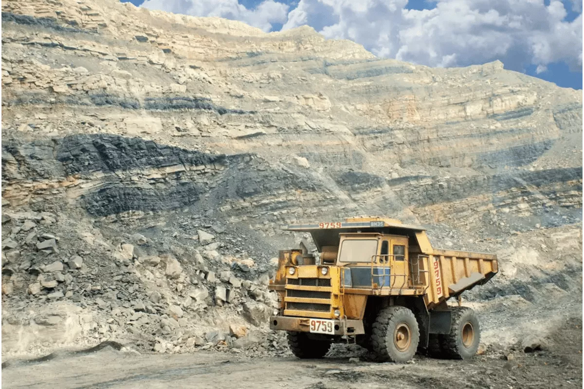 DPR Minta Penguasaan Mineral Diperkuat Lewat Teknologi dan Hilirisasi