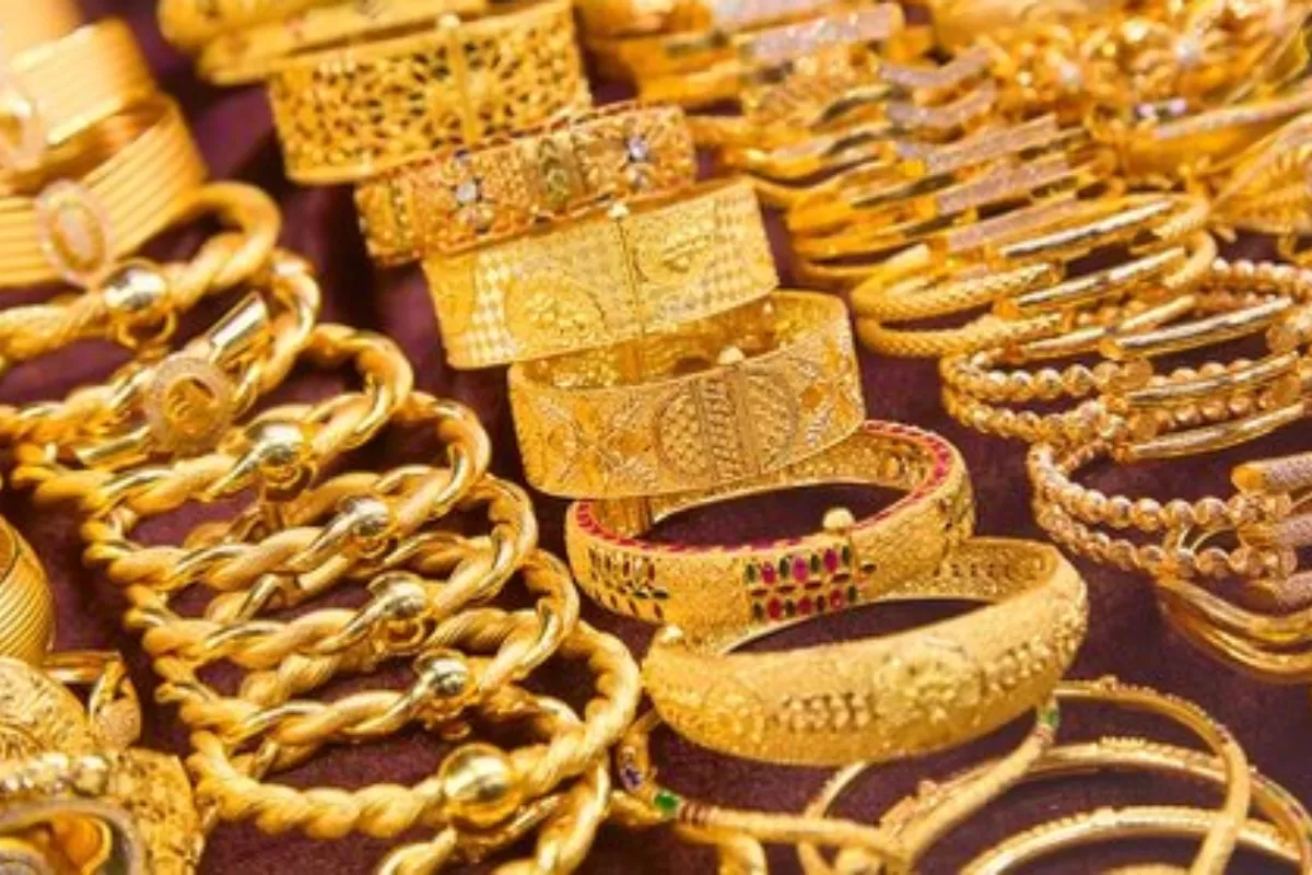 Update Harga Emas Perhiasan Hari Ini: Cek Rincian Berbagai Karat