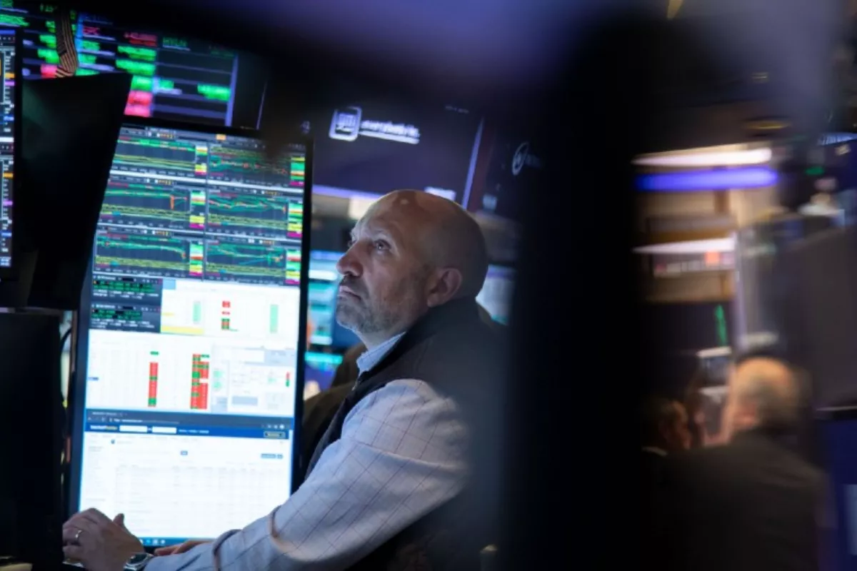 Pasar Asia Bersiap Turun, Investor Wait and See Keputusan The Fed
