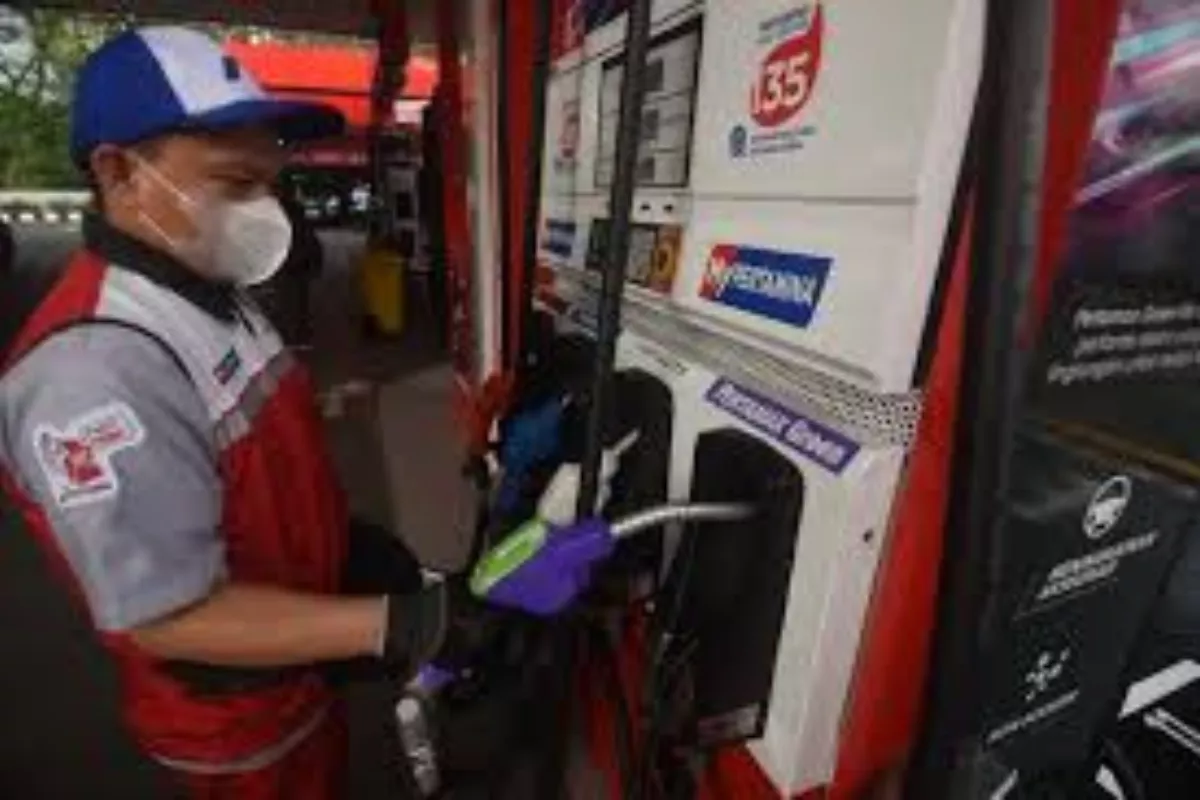 Tekan Impor Bensin, Pemerintah Dorong Produksi Etanol untuk E20