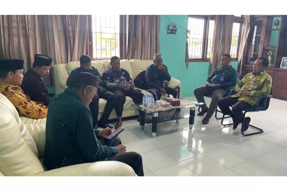 Aset Kemenag Maluku Tengah Peroleh Kepastian Hukum Lewat KPKNL