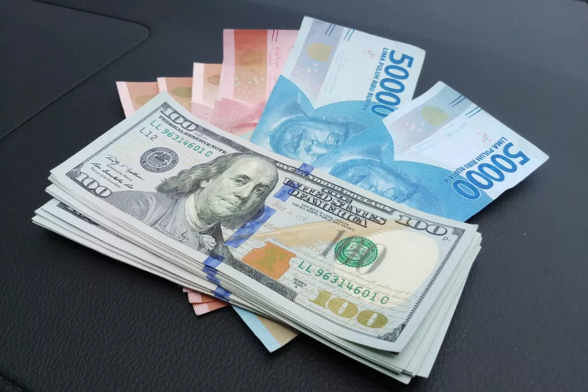 Kurs Rupiah Berbalik Menguat Tipis ke Rp18.082 Rabu 29 Juli 2026