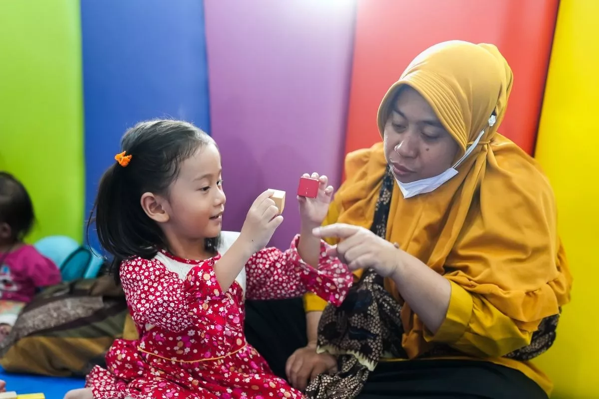 Pentingnya Memahami Kebutuhan Emosional Anak dalam Pola Pengasuhan