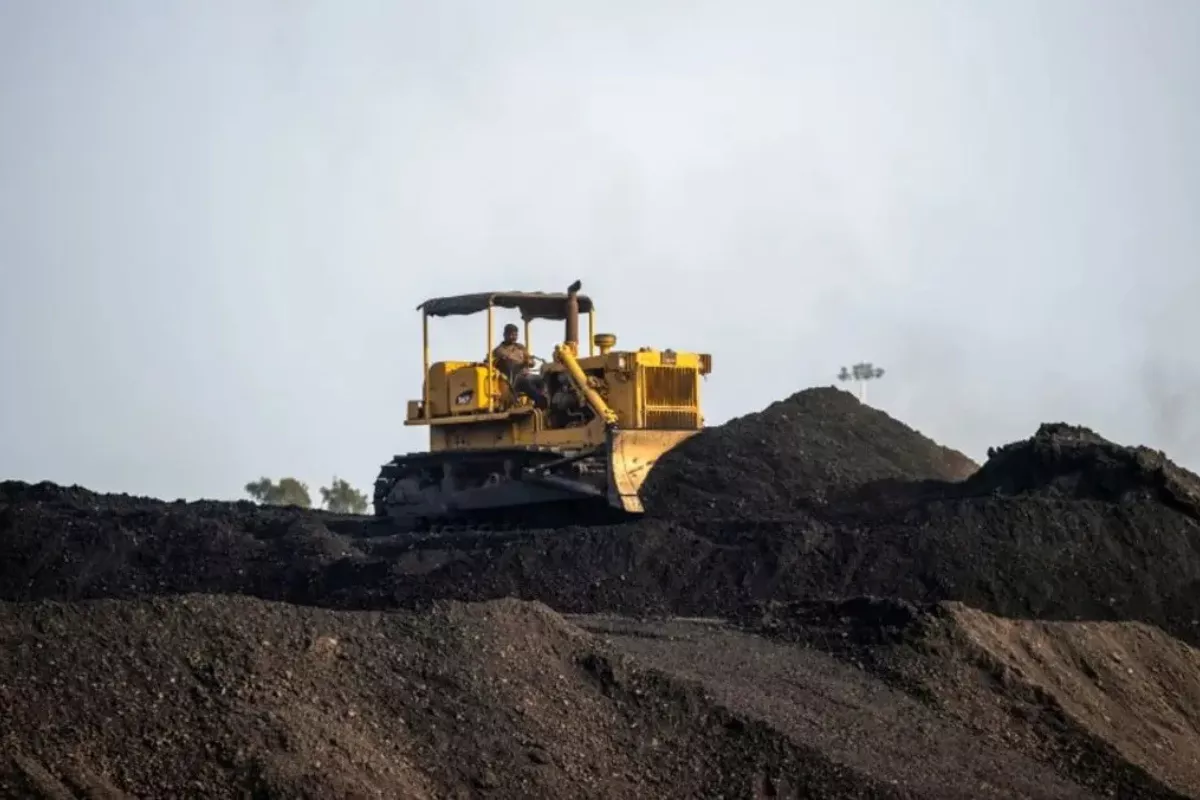 Harga Batu Bara Melemah ke Posisi 133,4 Dolar AS per Troy Ons