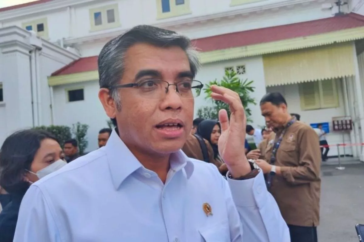 Tingkatkan Daya Saing, Menaker Fasilitasi Sertifikasi Alumni Magang