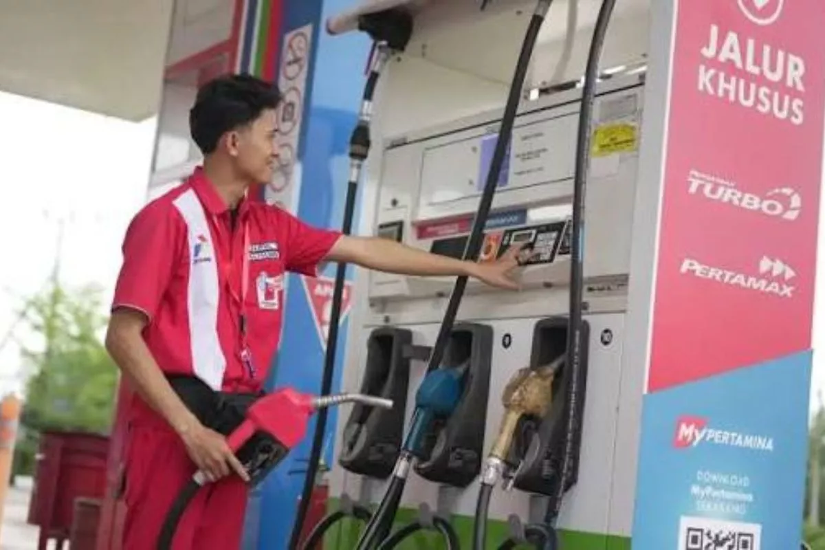 Alasan Pertamina Pertahankan Harga Pertamax Meski Minyak Dunia Turun