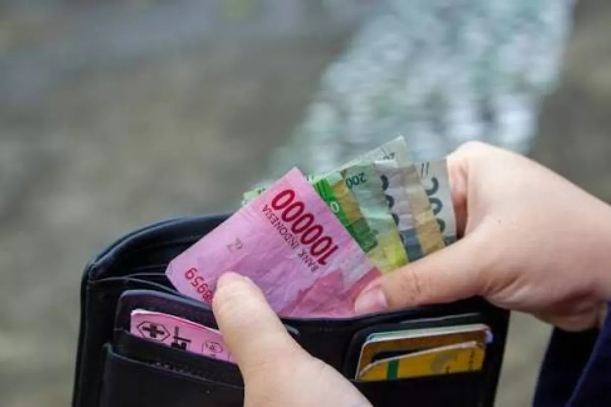Pergerakan Kurs Rupiah Melemah Terhadap Dolar AS Selama Sepekan Terakhir