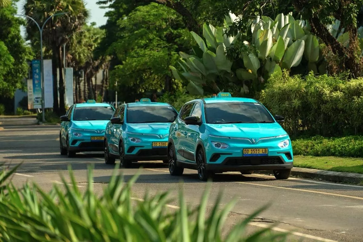 Pemerintah Evaluasi Operasional Taksi Listrik Green SM Pasca-Laka