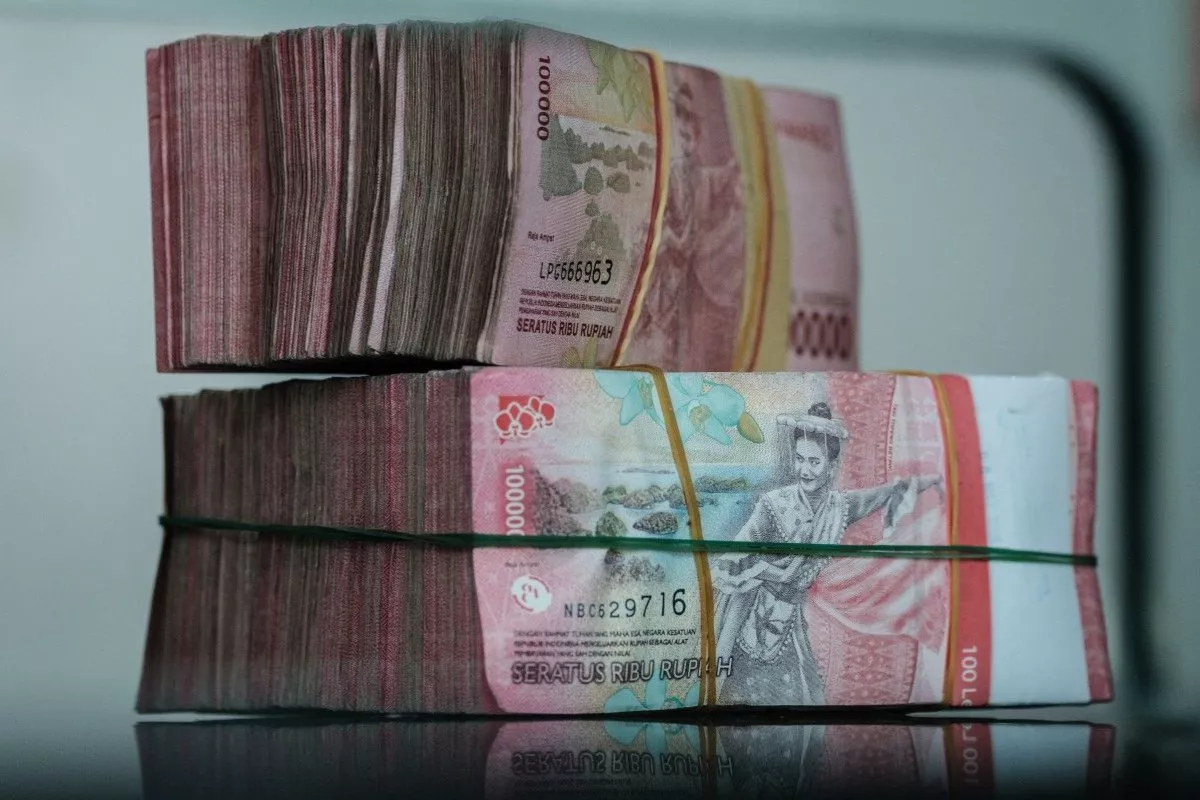 Rupiah Diproyeksi Stabil Hari Ini Saat Pasar Menanti Pidato Warsh