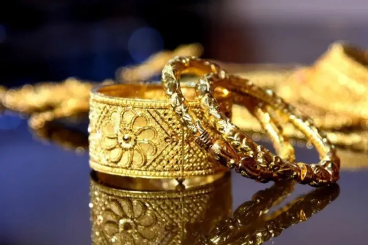 Harga Emas Perhiasan 22 dan 24 Karat di Jakarta Alami Kenaikan Tinggi