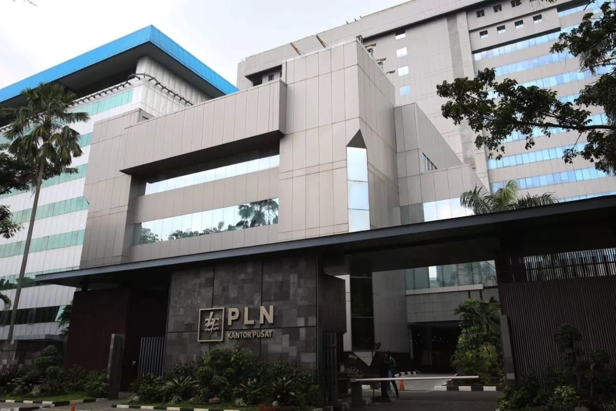 PLN Bidik Pengolahan Sampah Plastik Makassar Naik Jadi 20 Ton