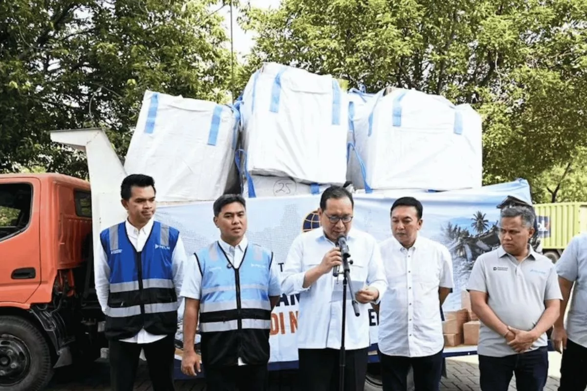 Bantu Korban Gempa NTT, Ivan Gunawan Titip Rp250 Juta Ke Baznas RI