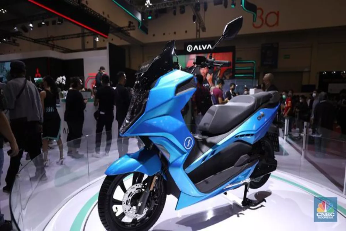 Alva Pertahankan Harga Motor Listrik Meski Biaya Produksi Naik
