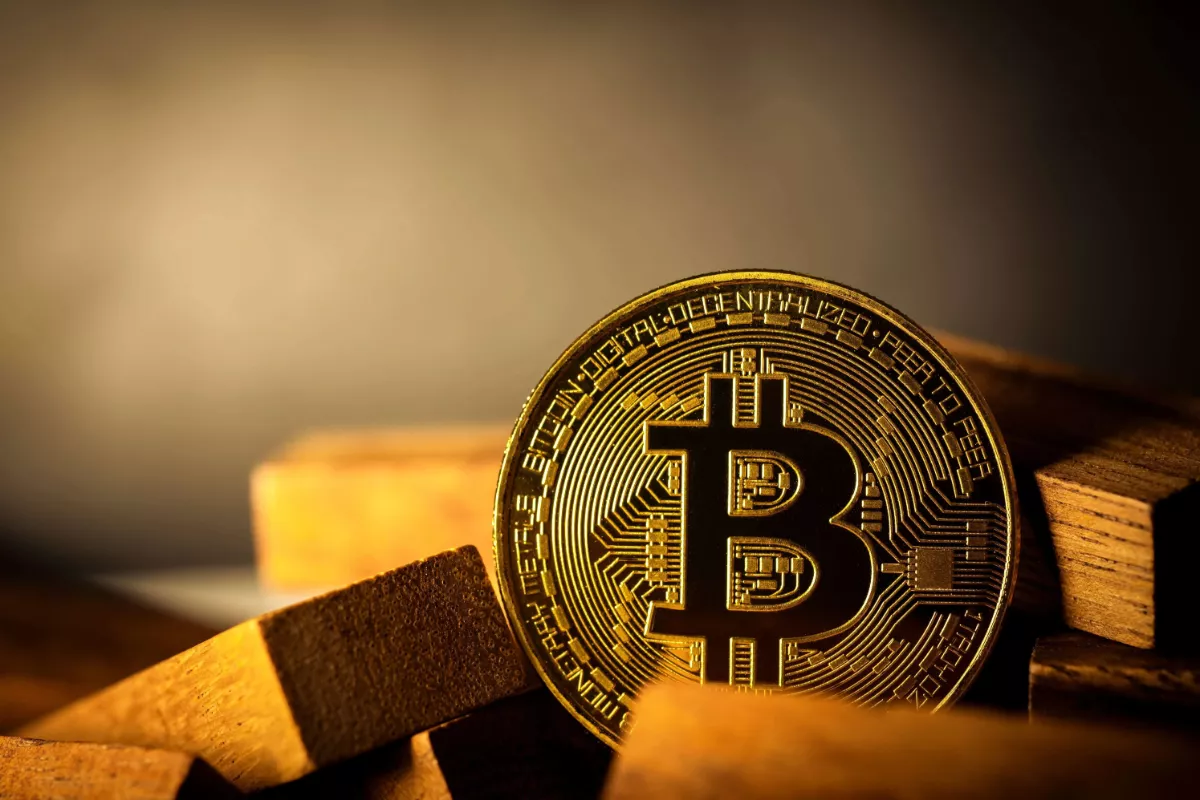 Bitcoin Dekati USD83.400 di Tengah Data Inflasi AS dan Tensi Iran