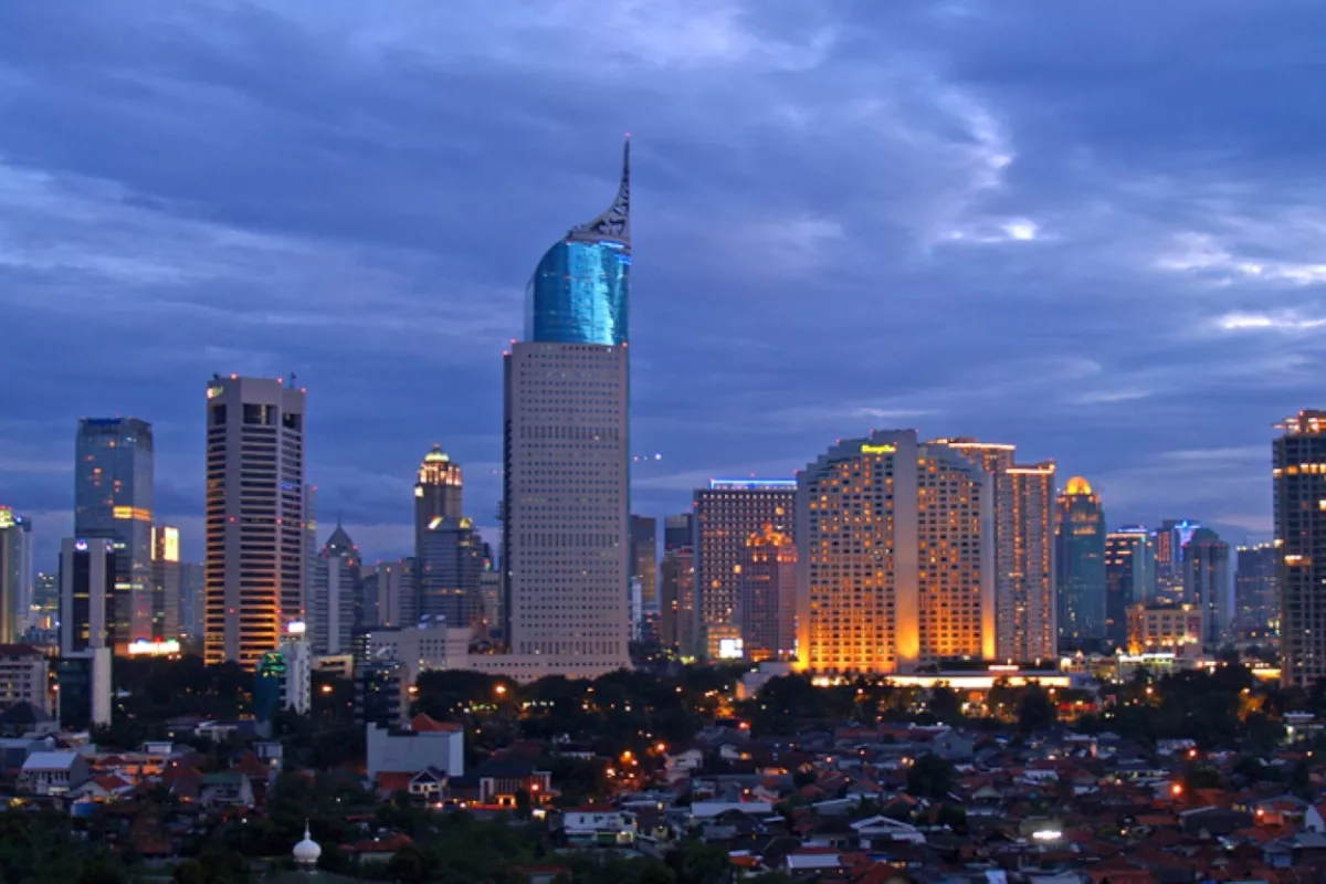 Atasi Masalah Struktural Polusi, Jakarta Perlu Transisi Energi