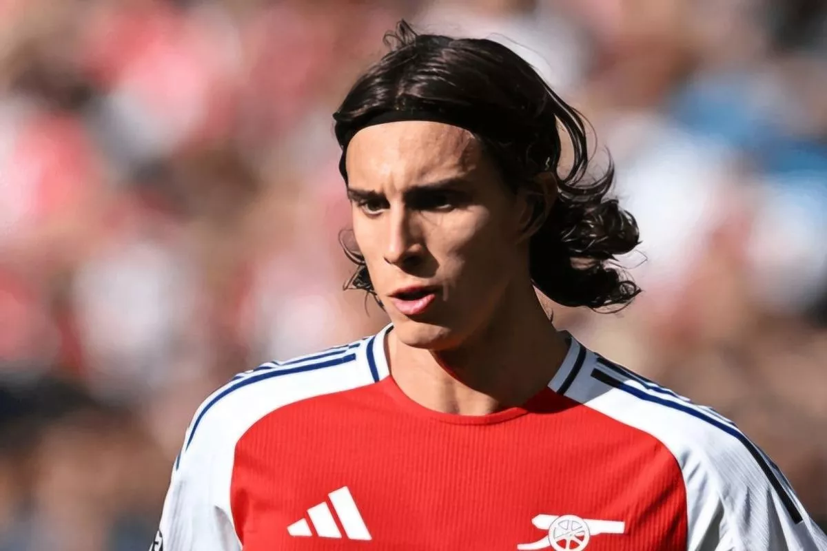 Calafiori Pulang Sejenak ke Italia untuk Rebut 3 Poin dari Napoli