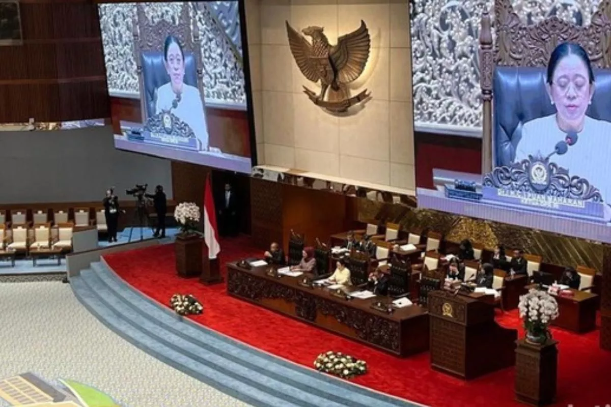 Rapat Paripurna DPR Sahkan Dua RUU Kerja Sama Pertahanan