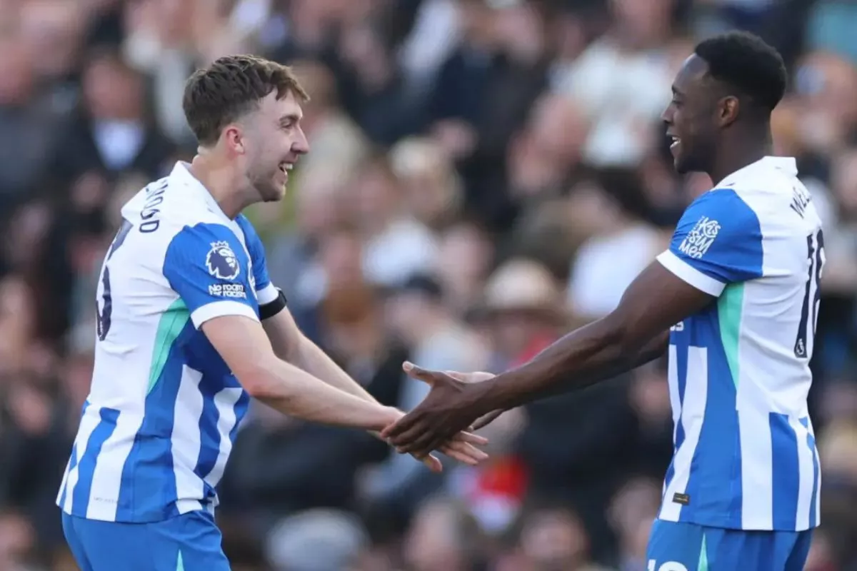 Manuver Transfer Chelsea Buka Peluang Rekrut Henderson dan Welbeck