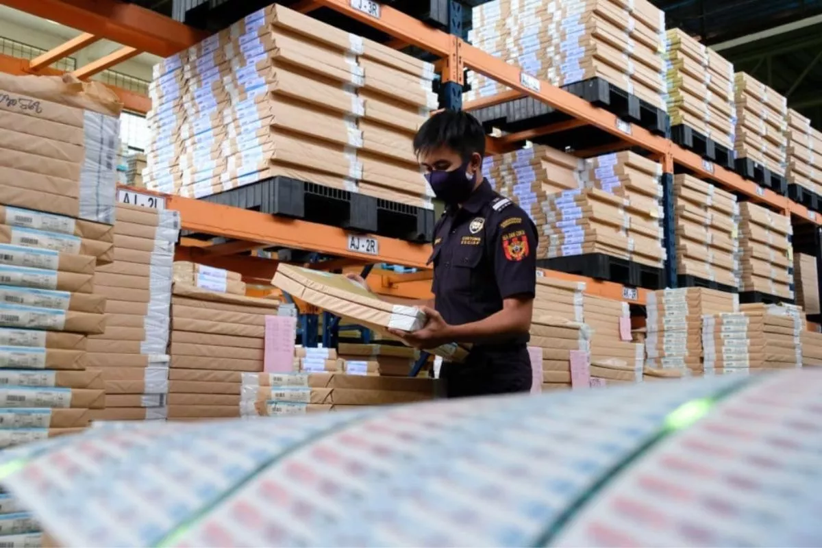 Sistem Baru Bea Cukai Pantau Produksi Rokok Pabrikan Secara Real Time
