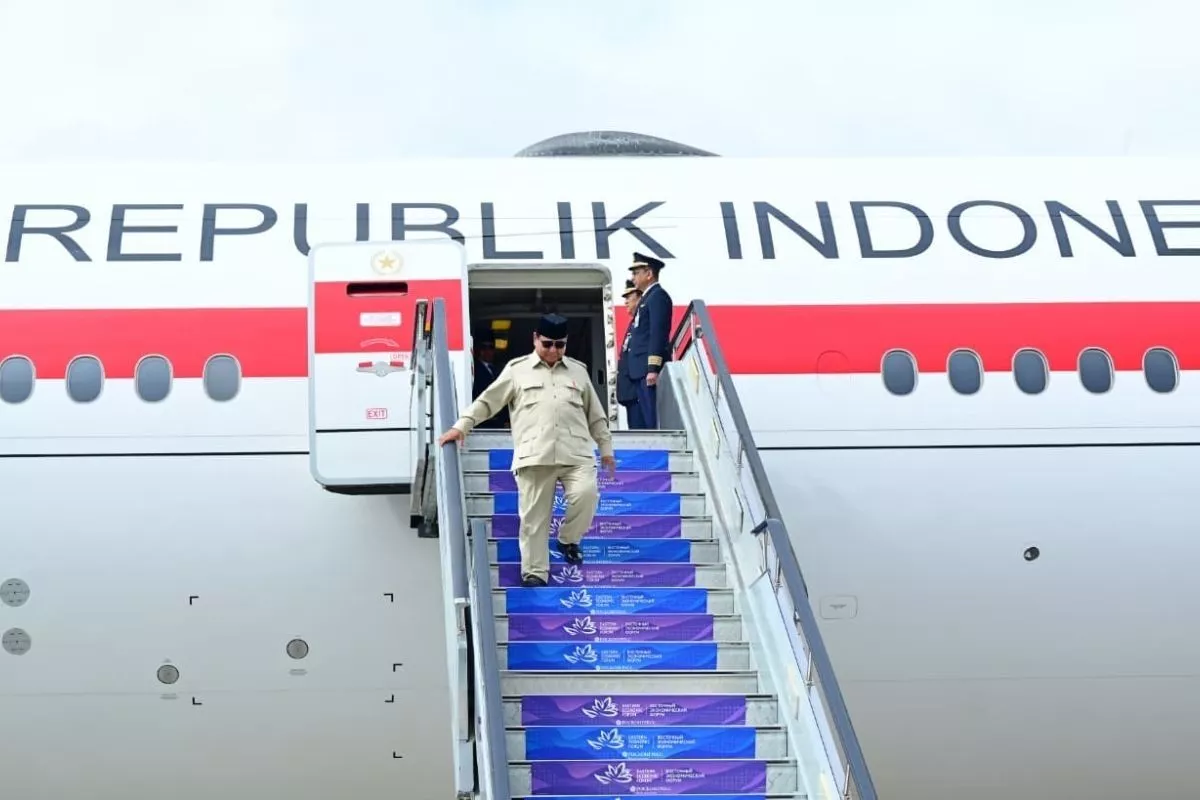 Prabowo Boyong 5 Menteri ke Rusia, Bidik Investasi EEF 2026