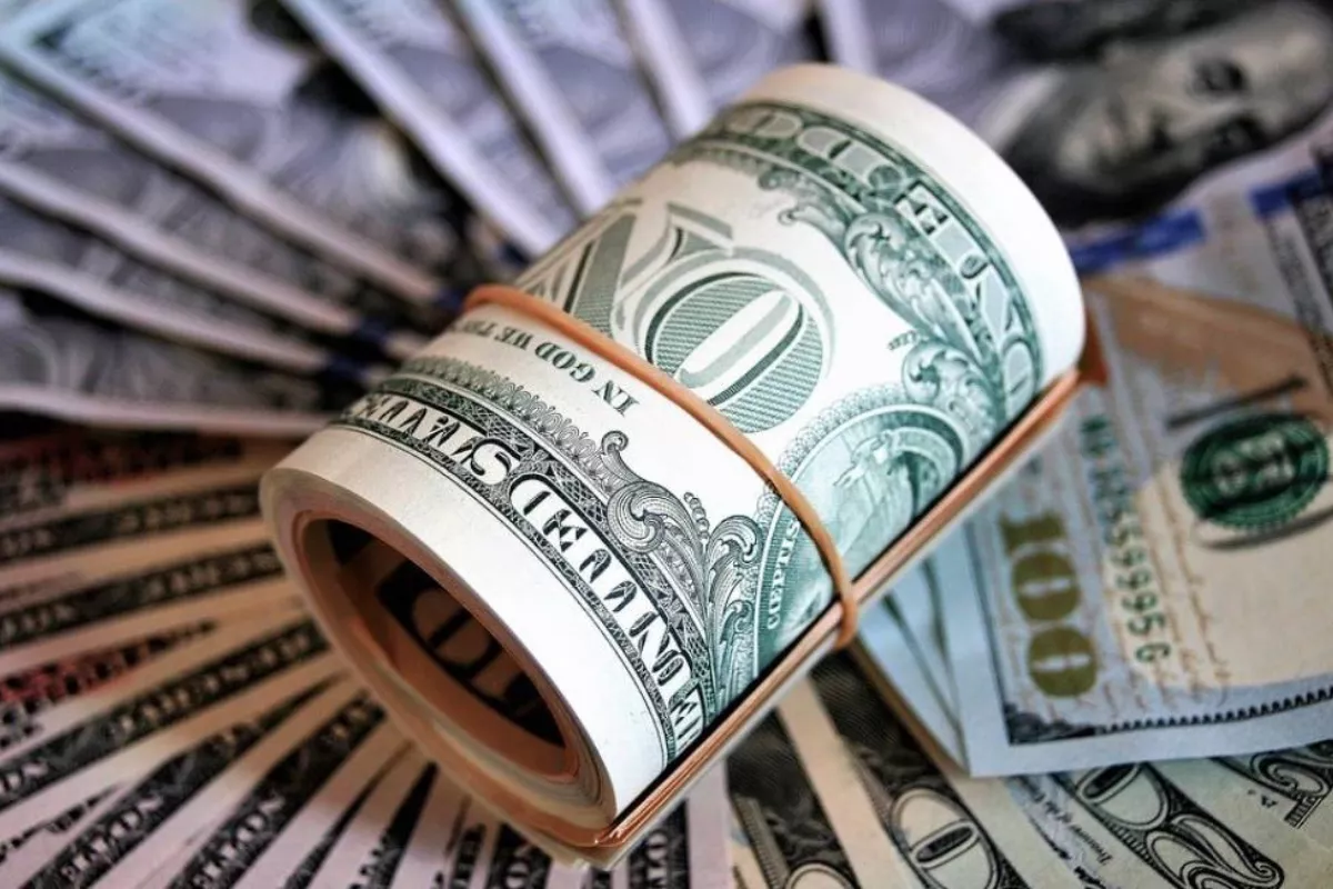 Nilai Rupiah Diperkirakan Melemah ke Rp17.800 per Dolar AS Hari Ini