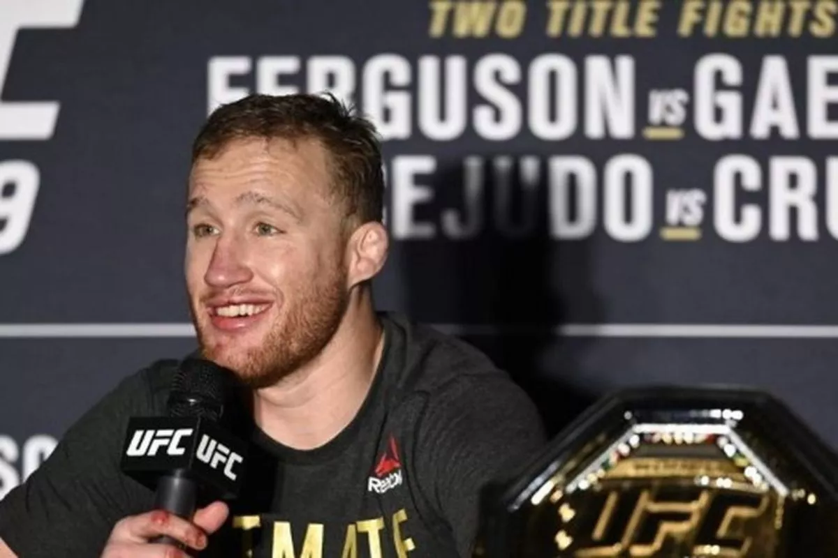 Menang TKO atas Topuria, Justin Gaethje Rebut Sabuk Juara UFC