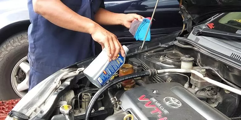 Trik Darurat Saat Oli Power Steering Bocor: Langkah Penanganan Tepat