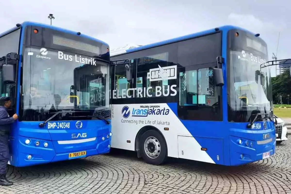 Bus Listrik Transjakarta Bakal Diperluas ke Cikarang dan Bandara