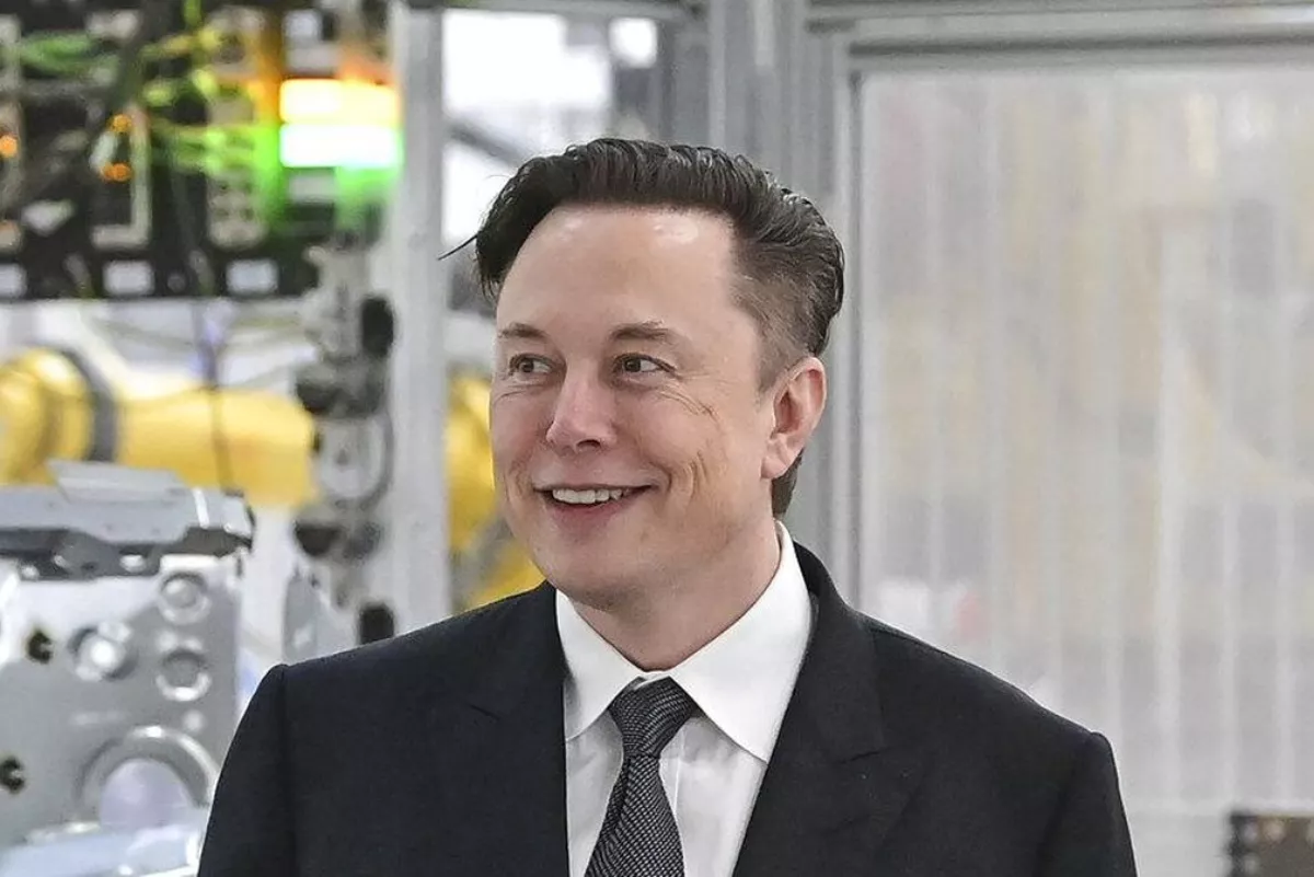 Strategi Keuangan di Balik Keputusan Elon Musk Ambil KPR Rumah