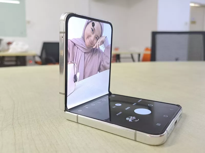 Tips Kamera HP Lipat Android: Hasil Pro Tanpa Ribet!