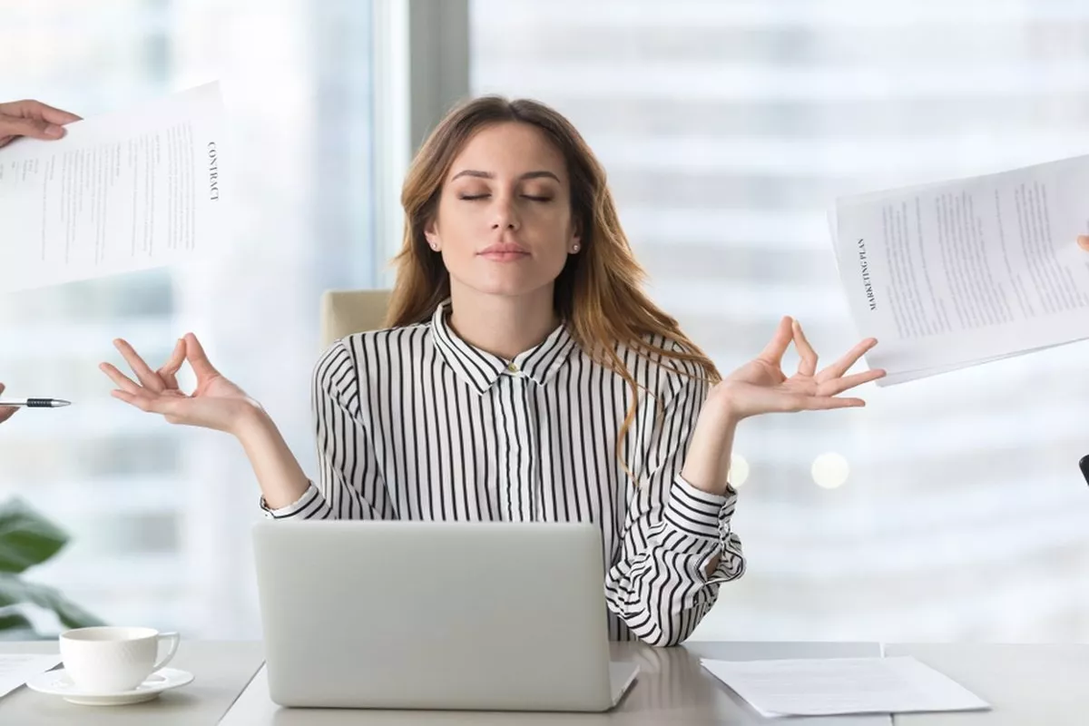 Panduan Work-Life Balance Efektif: Mengatur Batasan Pribadi dan Karier di Tempat Kerja
