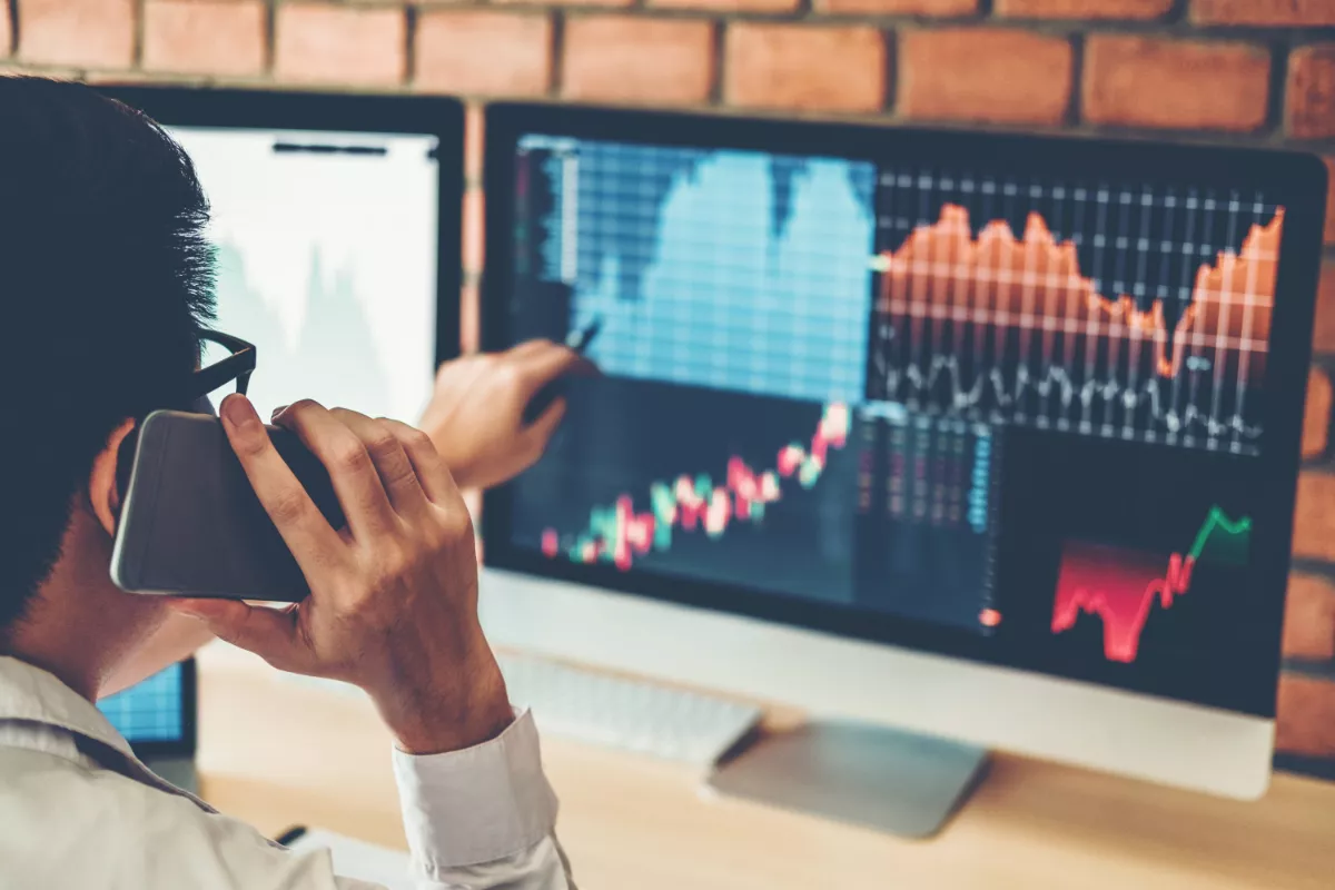 Prediksi IHSG Jumat Ini Rawan Terkoreksi, Berikut Saham Pilihannya