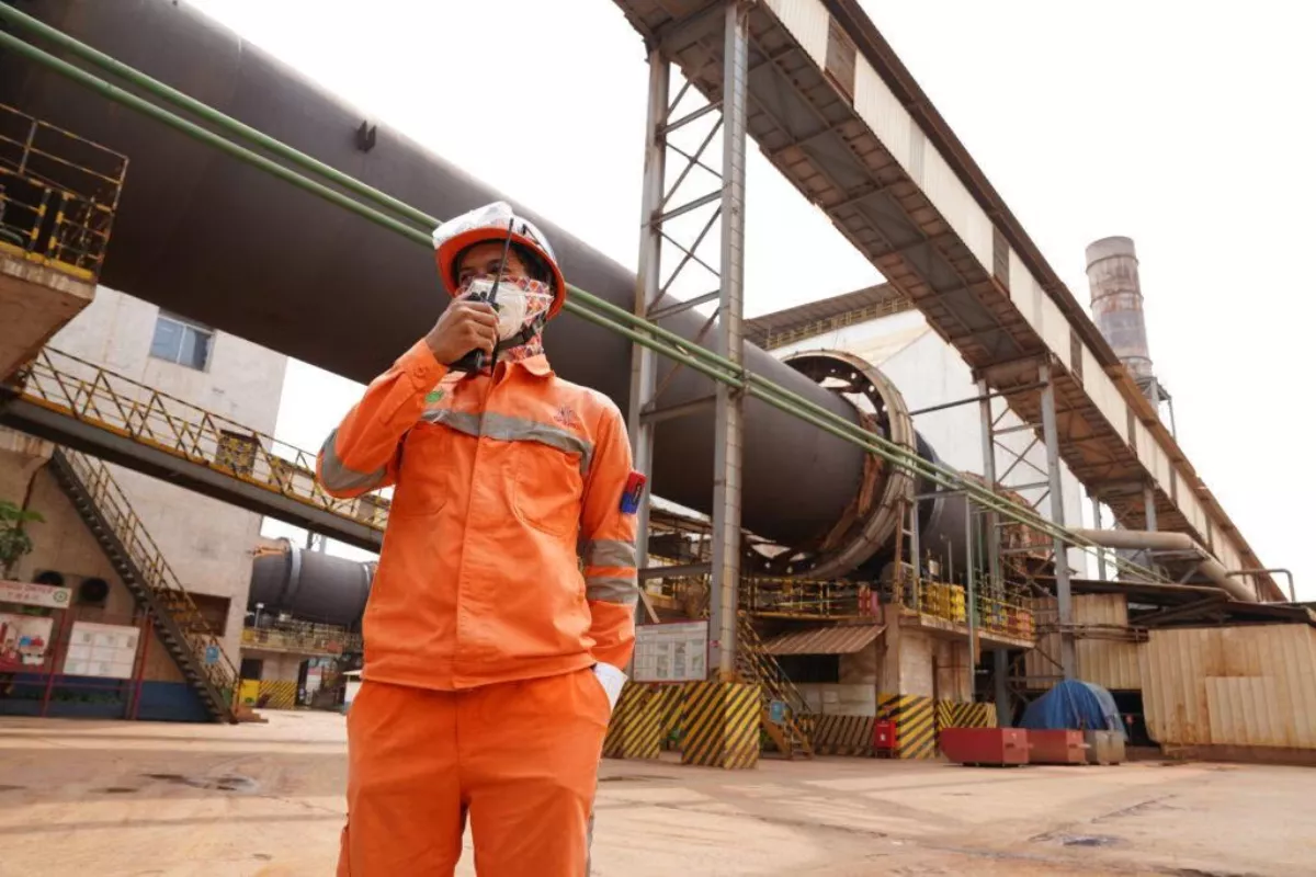 Merdeka Battery (MBMA) Siapkan Dana Buyback Saham Rp1,46 Triliun
