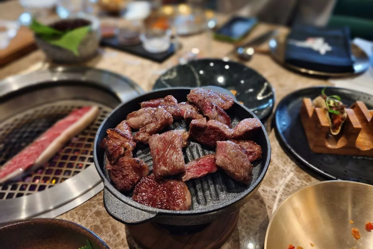 Menikmati Sensasi Kuliner Malam Jakarta Dari Ketinggian Lantai 100