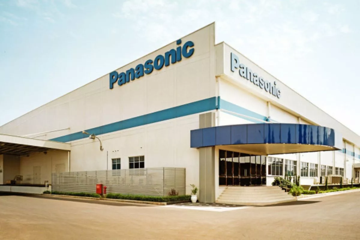 Seri NATARIGA Panasonic Tambah Varian Baru Tiga Tombol