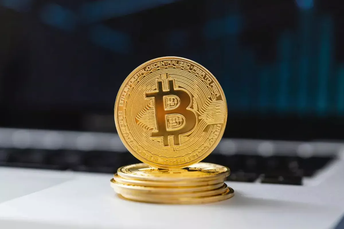 Tekanan Jual Mereda Membawa Harga Bitcoin Hari Ini Naik