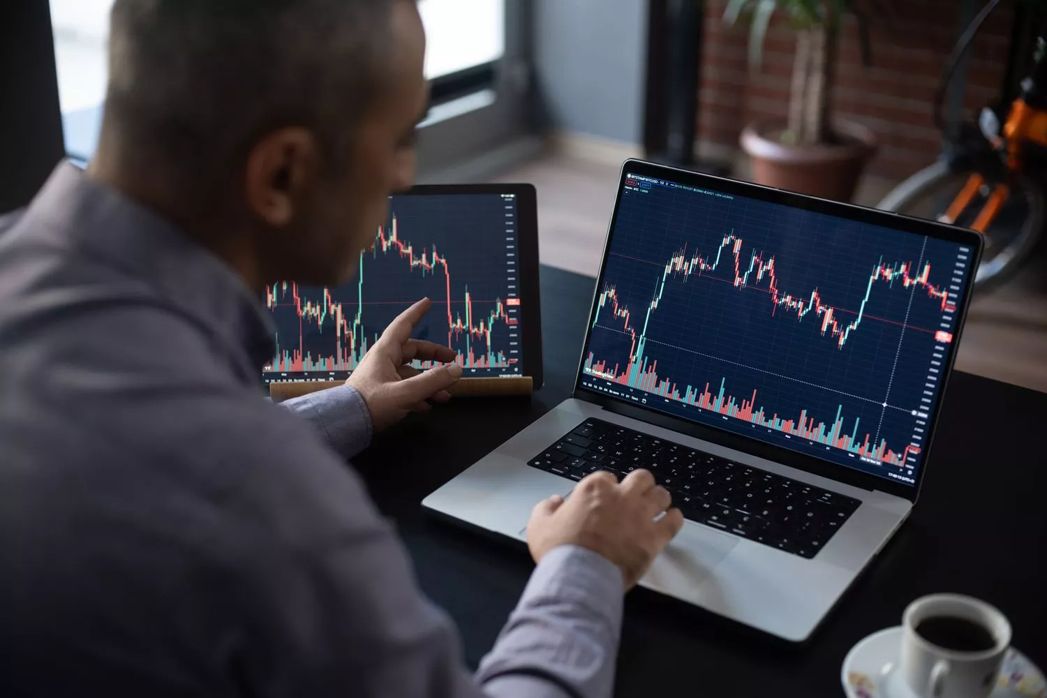 IHSG Menguat Tipis 0,19 Persen, Cek Daftar Saham Top Gainers