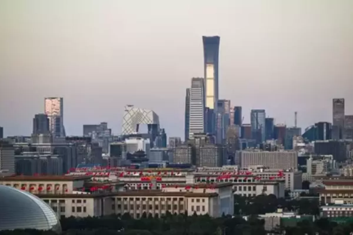 Pemerintah China Lakukan Intervensi Pasar Demi Redam Kejatuhan Saham