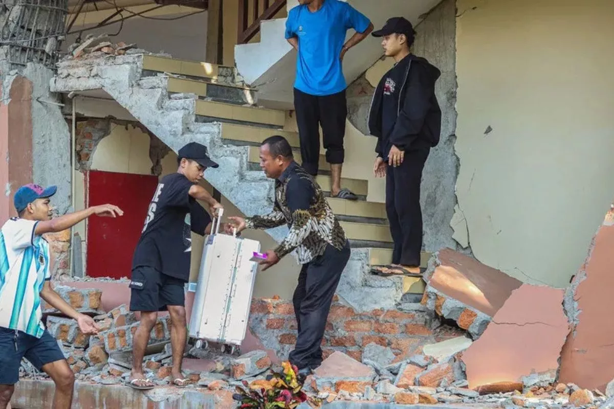 Imbauan BNPB Usai Gempa M7,7 NTT: Jauhi Pantai dan Waspada Gempa Susulan