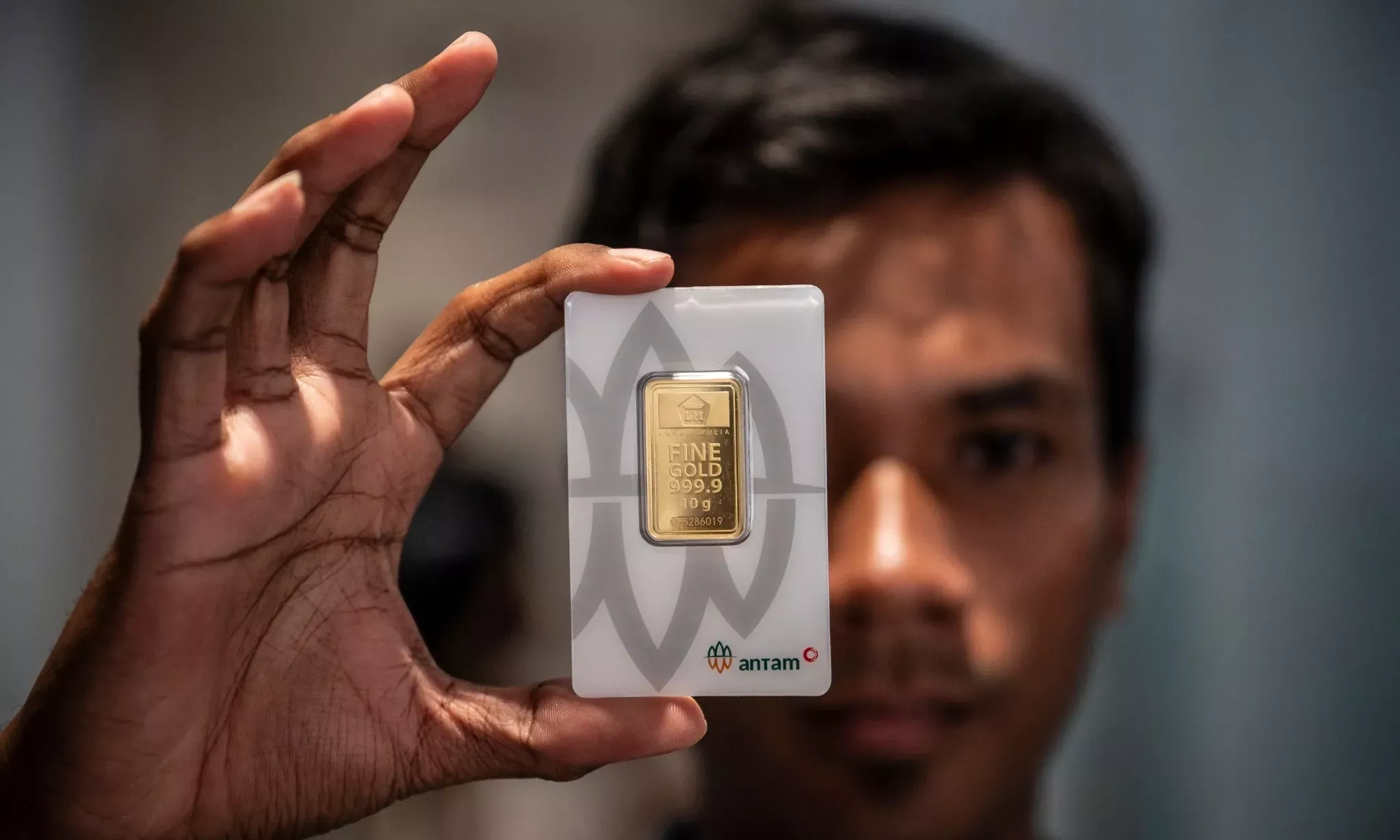 Dampak Indeks Global Terhadap Rupiah dan Harga Emas Batangan 