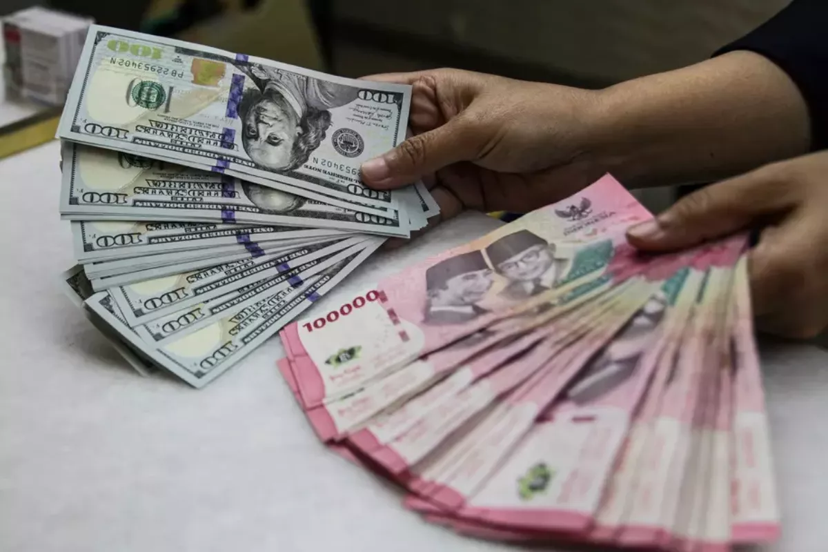 Prediksi Rupiah 8 Mei 2026 Berpotensi Menguat ke Rp17.250 Per Dolar
