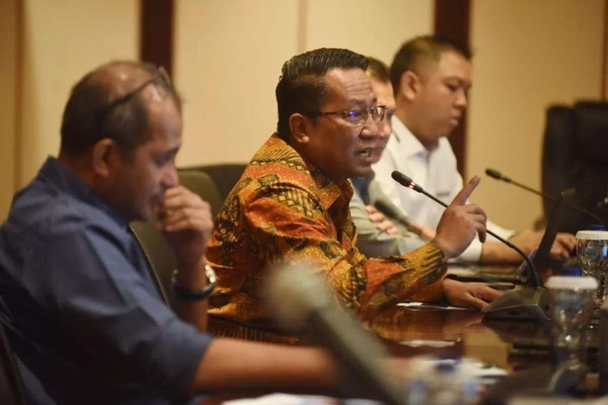 Menkum Tegaskan UU Baru Buat Polri Siap Hadapi Tantangan Teknologi