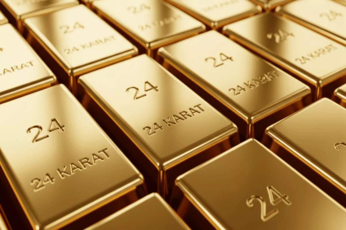 Harga Emas Antam Anjlok Rp35.000, Kini Berada di Level Rp2,76 Juta