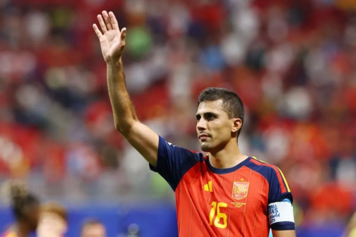Negosiasi dengan Barcelona, Rodri Minta Izin Absen di Man City