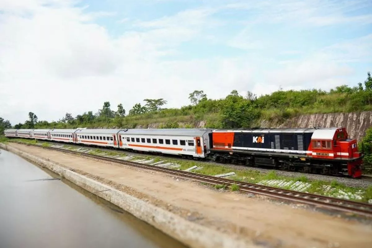 Jadwal dan Tarif KA Rajabasa Palembang-Lampung 2026 Saat Penumpang Naik