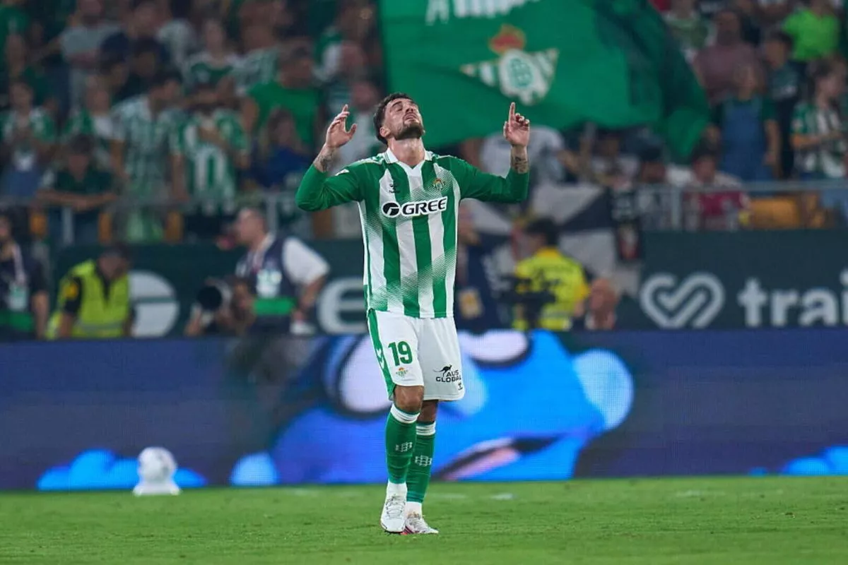 Real Betis Kalahkan Real Madrid 1-0 Berkat Gol Troy Parrott